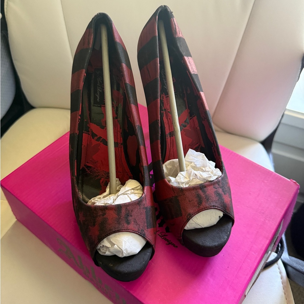 Stylish Red and Black Peep-Toe Heels